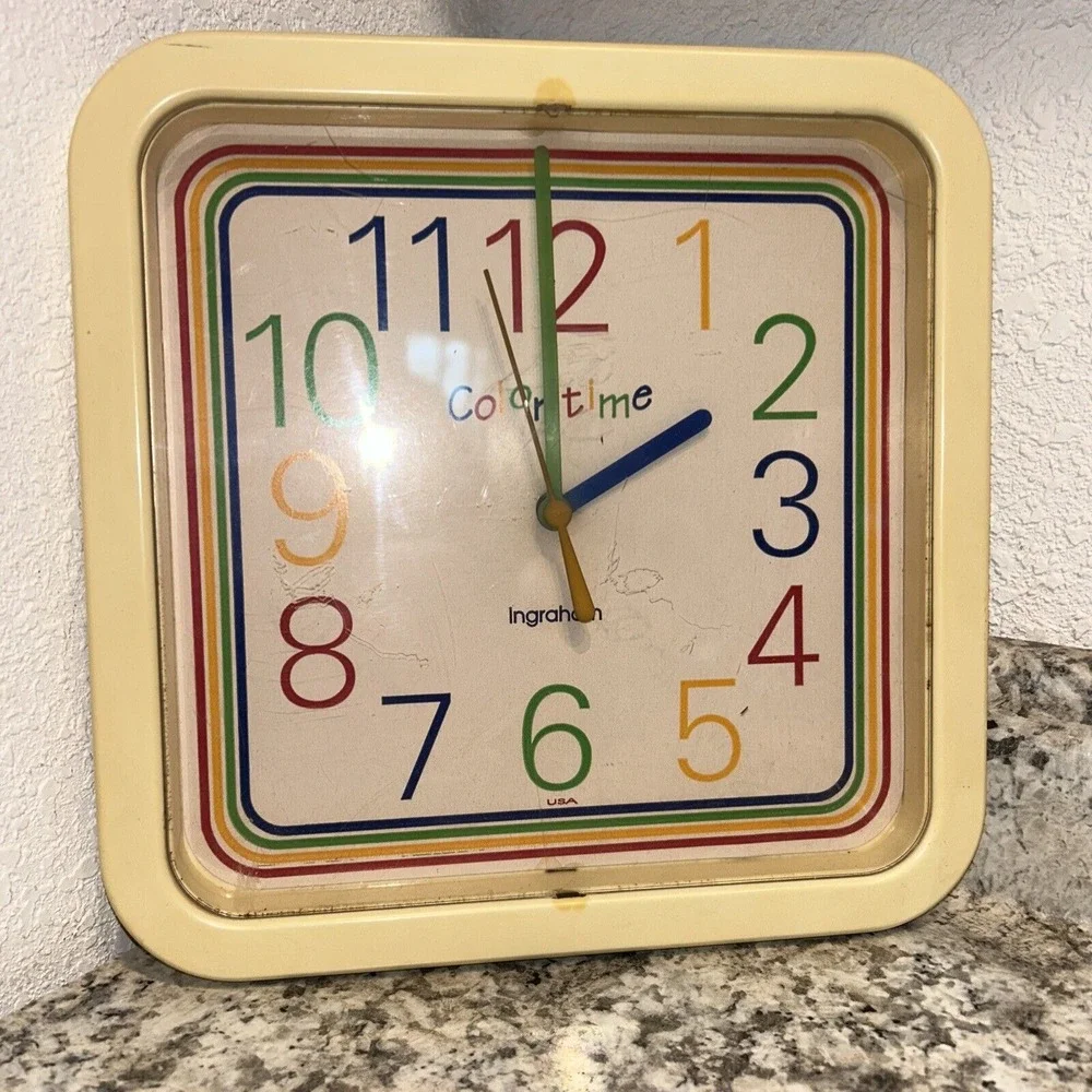 Vintage‎ Ingraham Color Time Nursery School Battery Powered Clock Works USA E1